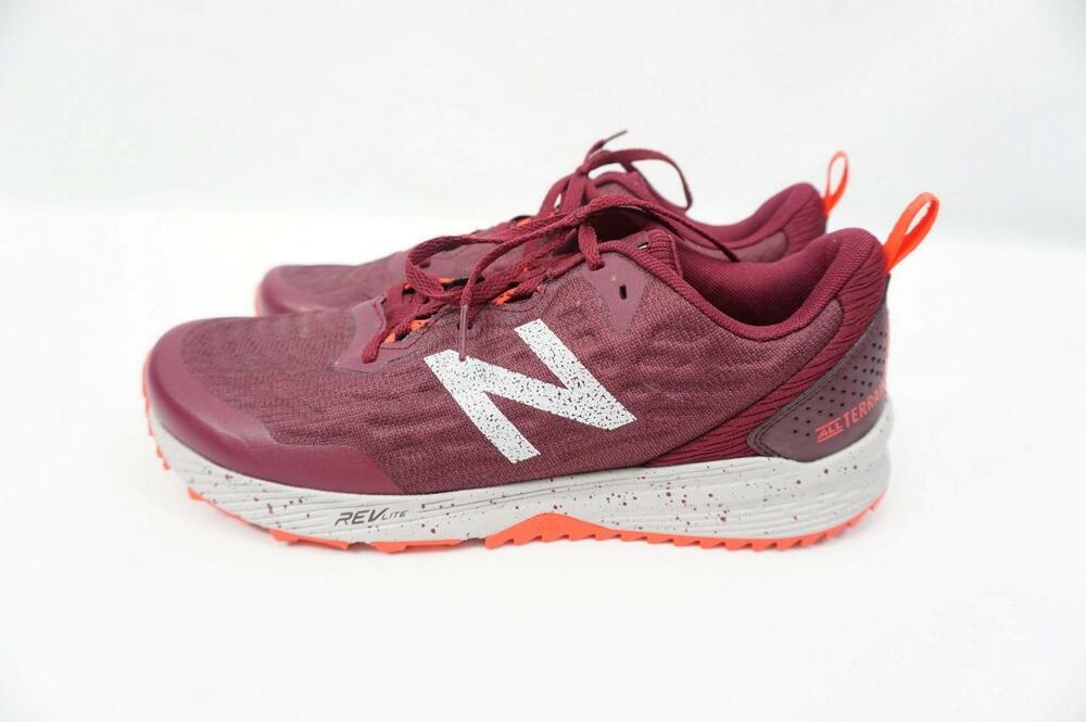 NEW BALANCE NITREL wtntrls3 ALL TERRAIN USED WOMEN 9 B SNEAKERS/RUNNING/TRAIL